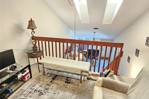 Townhouse in North Lauderdale, Florida 3 bedrooms, 124.12 sq.m. № 1711428 - photo 9