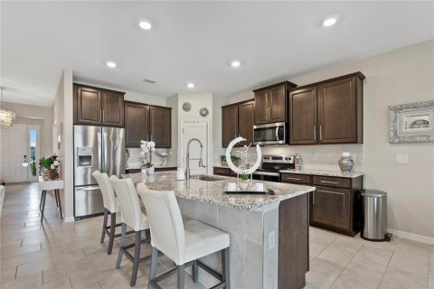 Casa en venta en Lakewood Ranch, Florida, 3 dormitorios, 189.99 m2 № 1817210 - foto 12