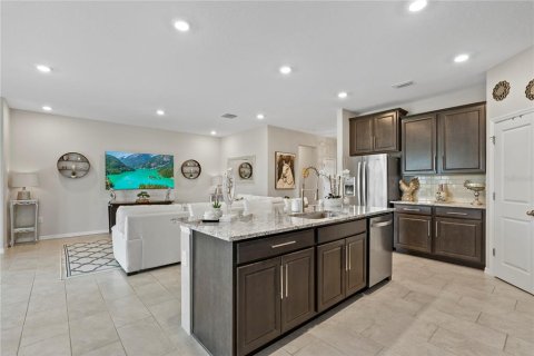 Casa en venta en Lakewood Ranch, Florida, 3 dormitorios, 189.99 m2 № 1817210 - foto 15