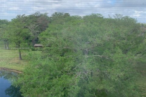 Copropriété à vendre à Lauderhill, Floride: 2 chambres, 96.62 m2 № 1935129 - photo 11