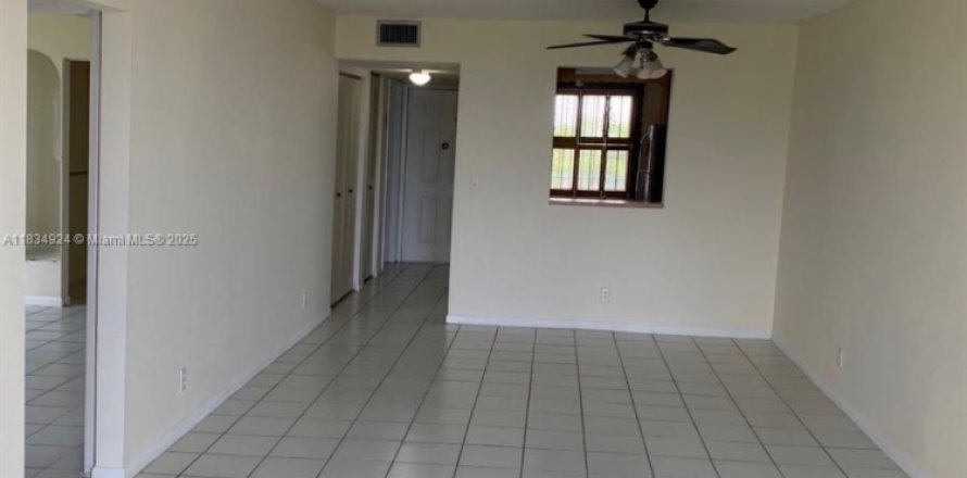 Condo à Lauderhill, Floride, 2 chambres № 1935129