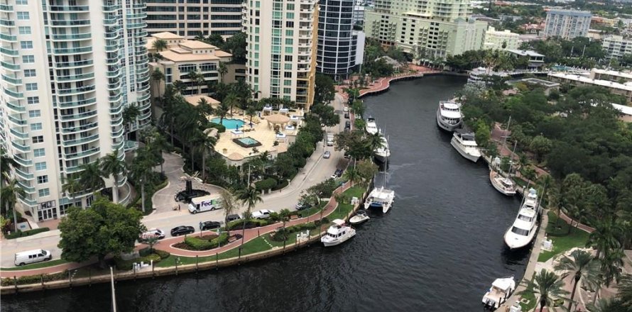 Condominio en Fort Lauderdale, Florida, 2 dormitorios № 1222502