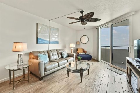 Condo in Hudson, Florida, 1 bedroom  № 1654226 - photo 3