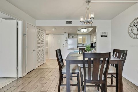 Condo in Hudson, Florida, 1 bedroom  № 1654226 - photo 7