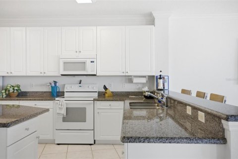 Appartement à louer à Palm Coast, Floride: 2 chambres, 151.71 m2 № 2377542 - photo 4