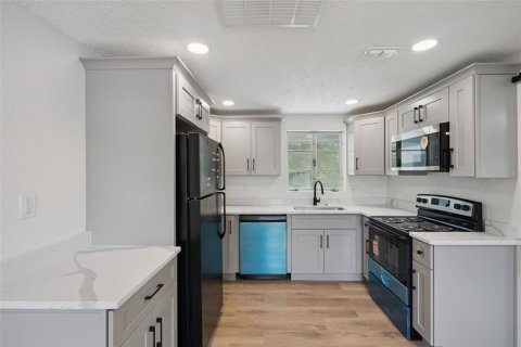 Casa en venta en DeBary, Florida, 3 dormitorios, 138.24 m2 № 2156871 - foto 11