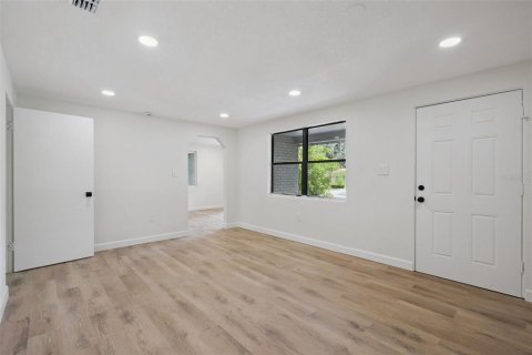 Casa en venta en DeBary, Florida, 3 dormitorios, 138.24 m2 № 2156871 - foto 4
