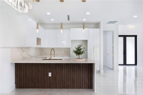 Casa en venta en Lehigh Acres, Florida, 3 dormitorios, 142.7 m2 № 2061135 - foto 9