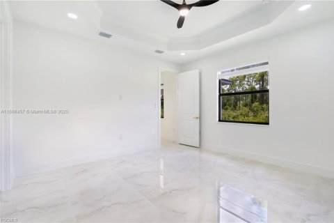 Casa en venta en Lehigh Acres, Florida, 3 dormitorios, 142.7 m2 № 2061135 - foto 11