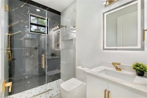 Casa en venta en Lehigh Acres, Florida, 3 dormitorios, 142.7 m2 № 2061135 - foto 13