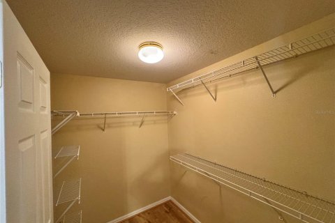 Villa ou maison à louer à Valrico, Floride: 3 chambres, 161.84 m2 № 2413956 - photo 21