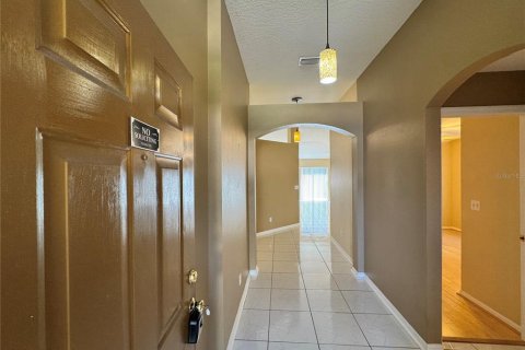 Villa ou maison à louer à Valrico, Floride: 3 chambres, 161.84 m2 № 2413956 - photo 7
