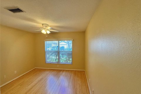 Villa ou maison à louer à Valrico, Floride: 3 chambres, 161.84 m2 № 2413956 - photo 26