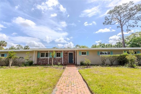 Casa en venta en Sanford, Florida, 3 dormitorios, 202.9 m2 № 1677865 - foto 1