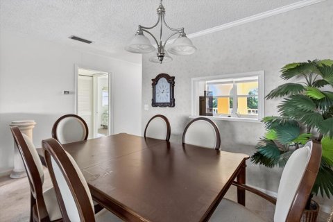 Condo in Clearwater, Florida, 2 bedrooms  № 2100188 - photo 8