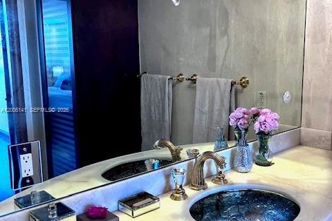 Copropriété à louer à Hallandale Beach, Floride: 2 chambres, 125.42 m2 № 2070784 - photo 14
