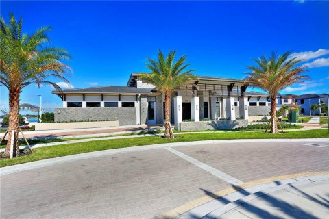 Villa ou maison à louer à Miami Lakes, Floride: 5 chambres, 280.47 m2 № 1825805 - photo 2