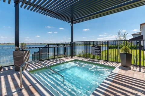 Villa ou maison à louer à Miami Lakes, Floride: 5 chambres, 280.47 m2 № 1825805 - photo 20