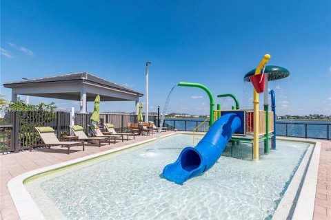 Villa ou maison à louer à Miami Lakes, Floride: 5 chambres, 280.47 m2 № 1825805 - photo 19