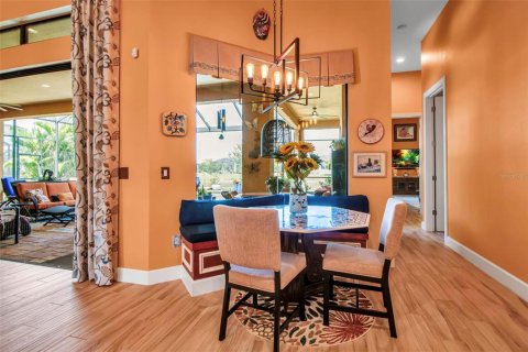Villa ou maison à vendre à Sarasota, Floride: 3 chambres, 338.07 m2 № 1677559 - photo 18