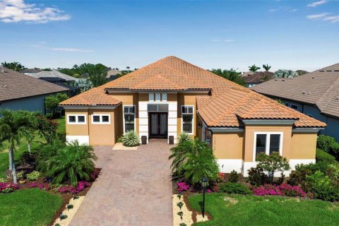 Villa ou maison à vendre à Sarasota, Floride: 3 chambres, 338.07 m2 № 1677559 - photo 1