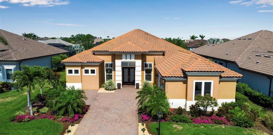 Villa ou maison à Sarasota, Floride 3 chambres, 338.07 m2 № 1677559