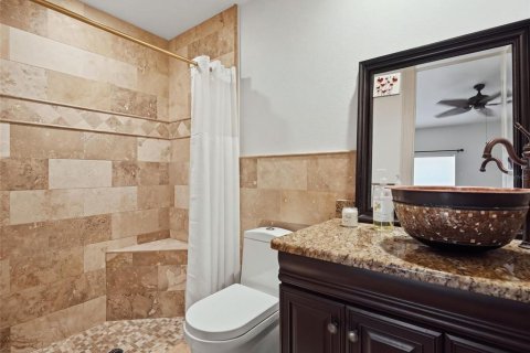 Villa ou maison à vendre à Weeki Wachee, Floride: 4 chambres, 522.2 m2 № 2411473 - photo 24