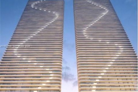 Купить кондоминиум в Майами, Флорида 3 спальни, № 2032759 - фото 2