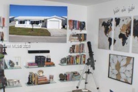 House in Boynton Beach, Florida 2 bedrooms, 132.66 sq.m. № 1971512 - photo 26