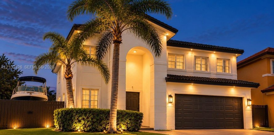 Villa ou maison à Miami, Floride 5 chambres, 232.26 m2 № 2434329