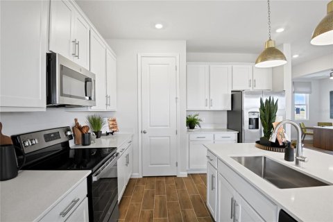 Villa ou maison à vendre à Apollo Beach, Floride: 5 chambres, 218.32 m2 № 2231412 - photo 8