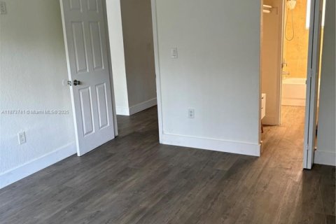 Copropriété à vendre à Miami, Floride: 1 chambre, 60.2 m2 № 1926084 - photo 6