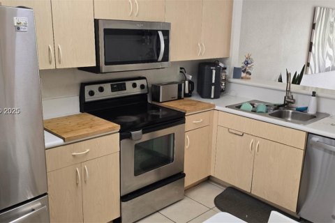 Adosado en alquiler en Miramar, Florida, 2 dormitorios, 110.55 m2 № 1985926 - foto 7