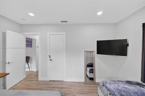 Купить виллу или дом в Майами, Флорида 5 спален, 132.48м2, № 1505746 - фото 28