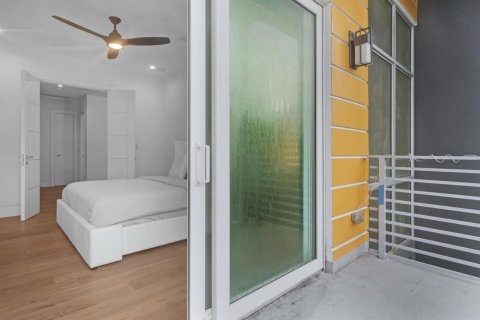 Touwnhouse à vendre à Fort Lauderdale, Floride: 3 chambres, 158.49 m2 № 2387973 - photo 24