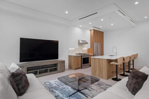Touwnhouse à vendre à Fort Lauderdale, Floride: 3 chambres, 158.49 m2 № 2387973 - photo 15