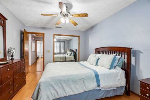 Villa ou maison à vendre à Valrico, Floride: 4 chambres, 227.24 m2 № 2322292 - photo 26