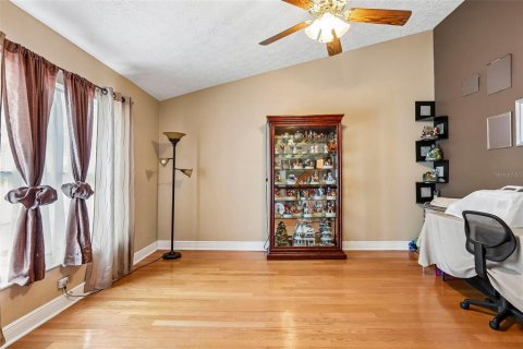 Villa ou maison à vendre à Valrico, Floride: 4 chambres, 227.24 m2 № 2322292 - photo 19