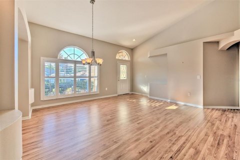 House in Valrico, Florida 4 bedrooms, 206.89 sq.m. № 2151420 - photo 6