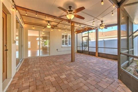House in Valrico, Florida 4 bedrooms, 206.89 sq.m. № 2151420 - photo 4