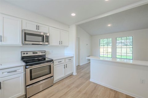 House in Orlando, Florida 3 bedrooms, 113.81 sq.m. № 1787344 - photo 12
