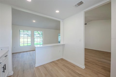 House in Orlando, Florida 3 bedrooms, 113.81 sq.m. № 1787344 - photo 14