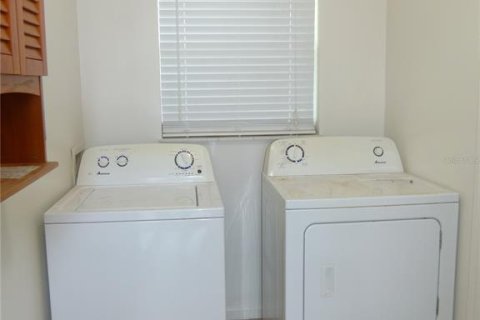 Condo in Okeechobee, Florida, 3 bedrooms  № 1735514 - photo 11