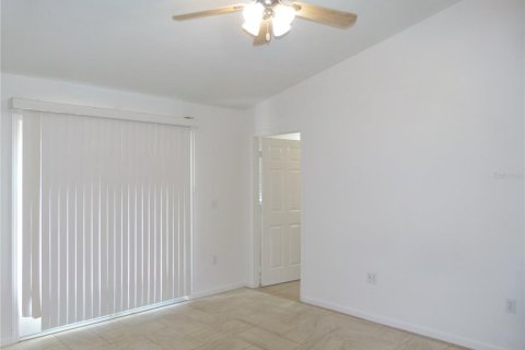 Condo in Okeechobee, Florida, 3 bedrooms  № 1735514 - photo 18