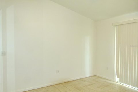 Condo in Okeechobee, Florida, 3 bedrooms  № 1735514 - photo 19