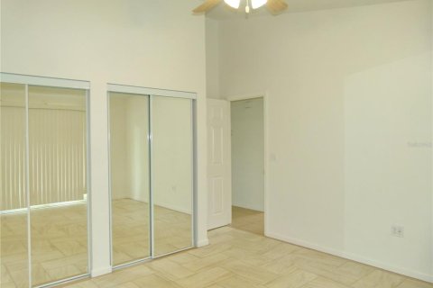 Condo in Okeechobee, Florida, 3 bedrooms  № 1735514 - photo 17