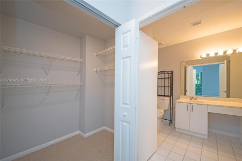 Condominio en venta en Aventura, Florida, 2 dormitorios, 98.66 m2 № 2186240 - foto 20