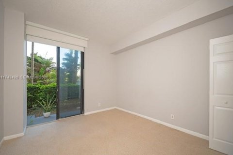 Condominio en venta en Aventura, Florida, 2 dormitorios, 98.66 m2 № 2186240 - foto 25