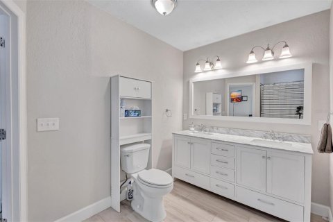 Casa en venta en Saint Petersburg, Florida, 3 dormitorios, 141.95 m2 № 2383685 - foto 15