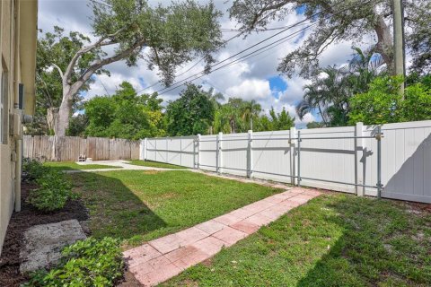 Casa en venta en Saint Petersburg, Florida, 3 dormitorios, 141.95 m2 № 2383685 - foto 23